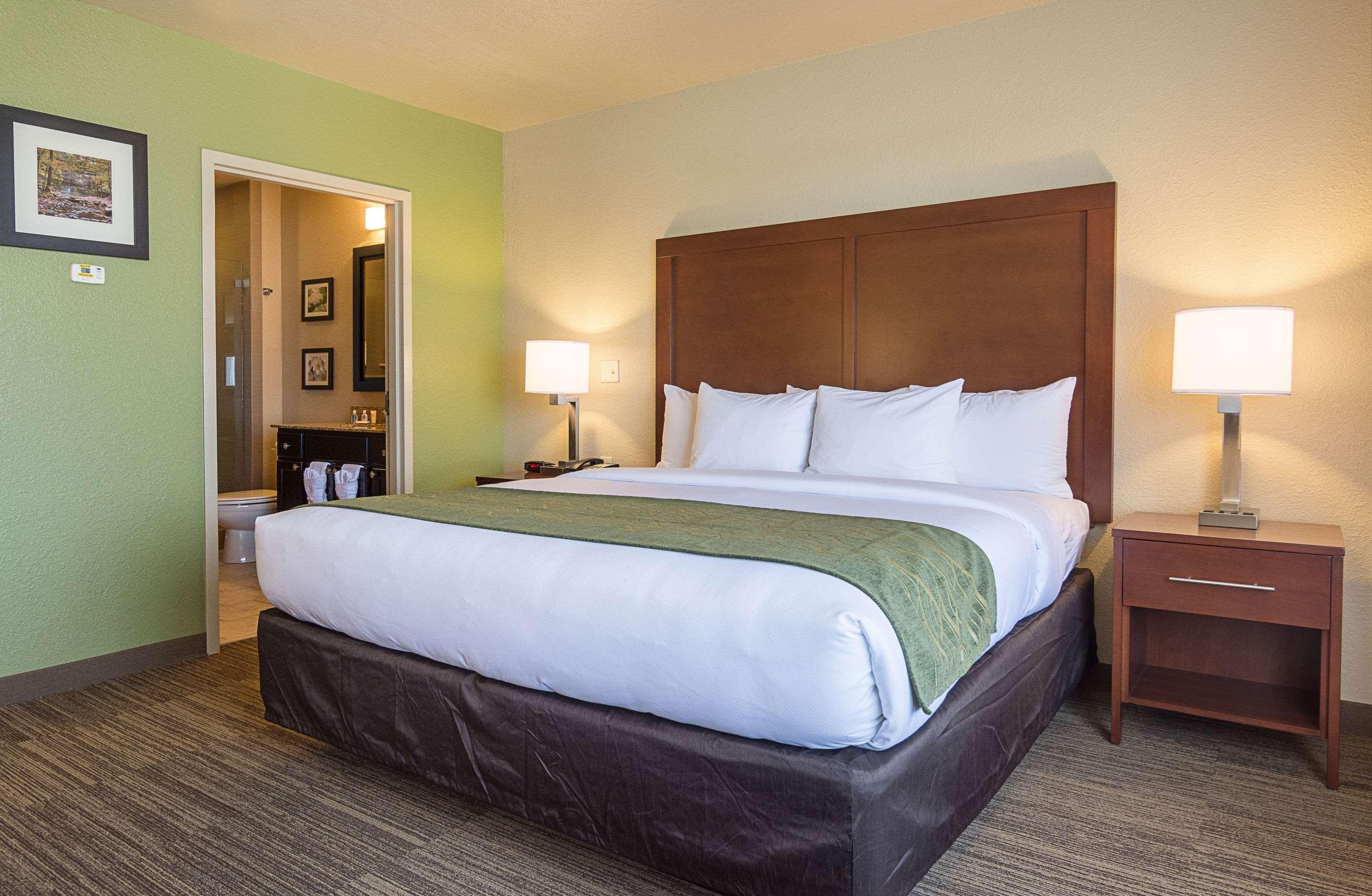 Comfort Inn Bentonville - Crystal Bridges Екстер'єр фото