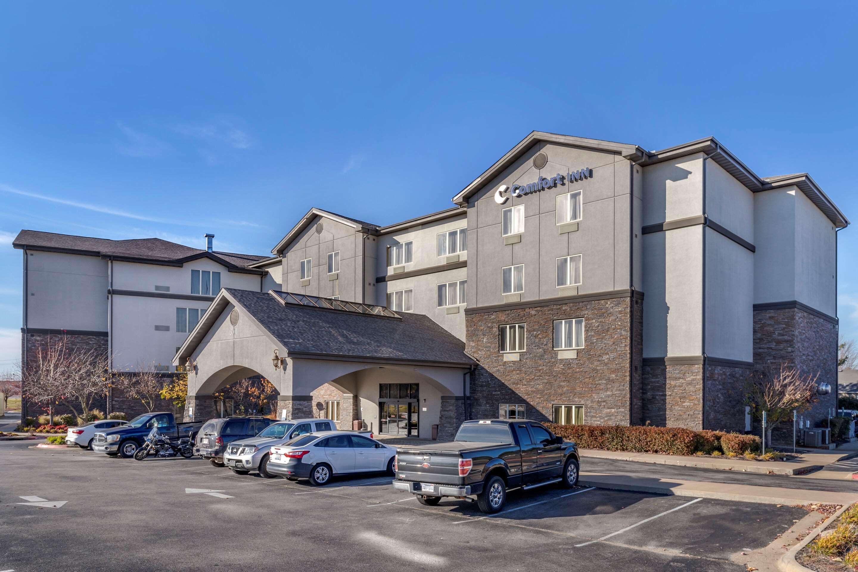 Comfort Inn Bentonville - Crystal Bridges Екстер'єр фото